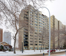 9921 104th St NW in Edmonton, AB - Building Photo - Building Photo