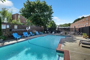 53 Colborne Rd, Unit B1 in Boston, MA - Building Photo