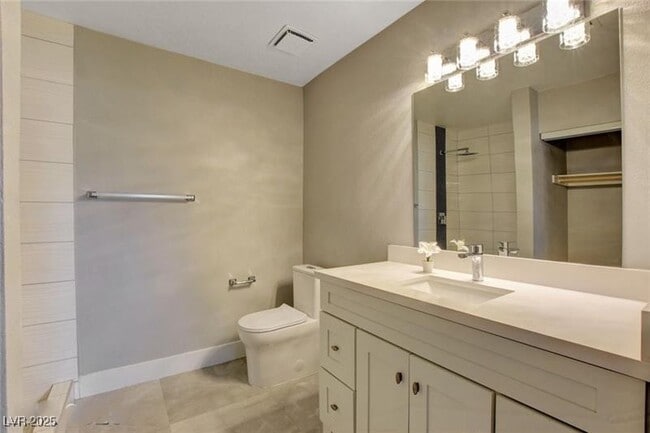 property at 1276 E Hacienda Ave