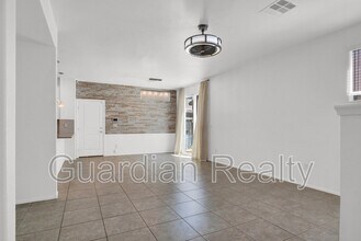 11070 Neets Bay St in Las Vegas, NV - Building Photo - Building Photo