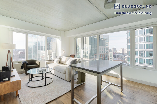 1350 Boylston St in Boston, MA - Building Photo - Building Photo