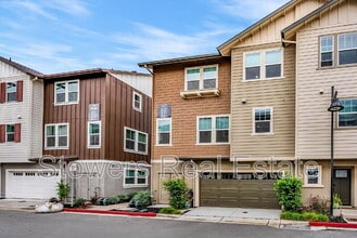 1416 Julia Ln in Concord, CA - Building Photo - Building Photo
