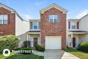 2830 Windsor Forrest Ct in College Park, GA - Building Photo