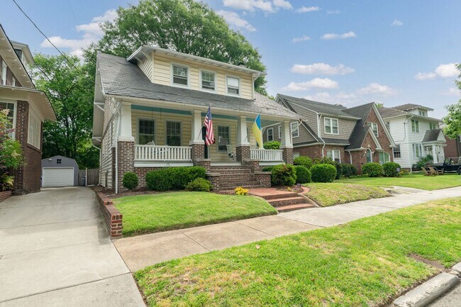 1324 Graydon Ave in Norfolk, VA - Building Photo - Building Photo