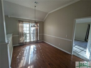 550 Laurenburg Dr in Richmond Hill, GA - Foto de edificio - Building Photo