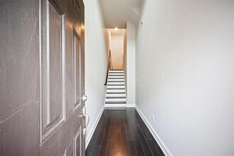 1505 Slopeside Loop SE in Smyrna, GA - Building Photo - Building Photo