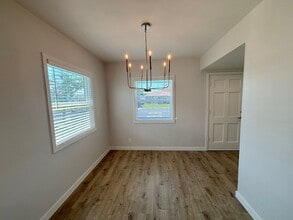 4632 Palo Verde Ave in Lakewood, CA - Building Photo - Building Photo