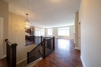 9352 Wilderness Cove in Eden Prairie, MN - Building Photo - Building Photo