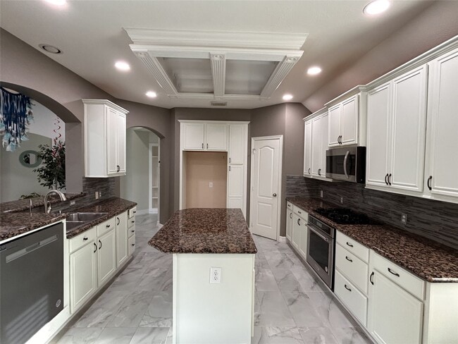 property at 21806 Silverpeak Ct