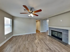 4418 Kalamazoo St in Las Vegas, NV - Building Photo - Building Photo