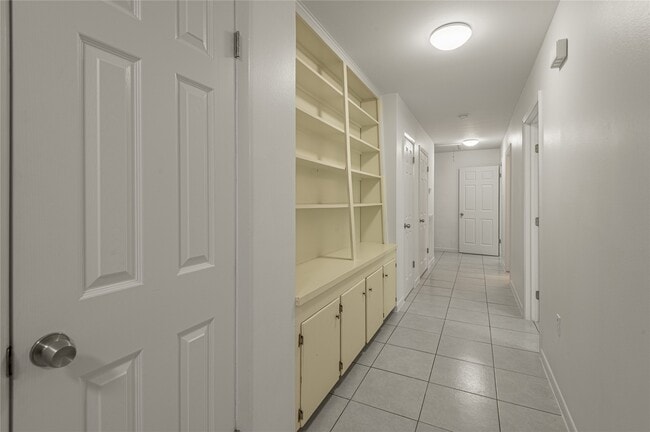 property at 604 Hayman St