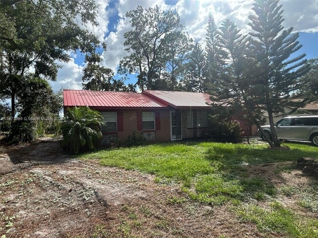 property at 1606 Churchill St