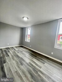 3901 Poplar St photo'