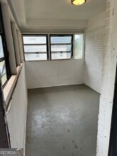 1215 Westview Dr SW in Atlanta, GA - Building Photo - Building Photo