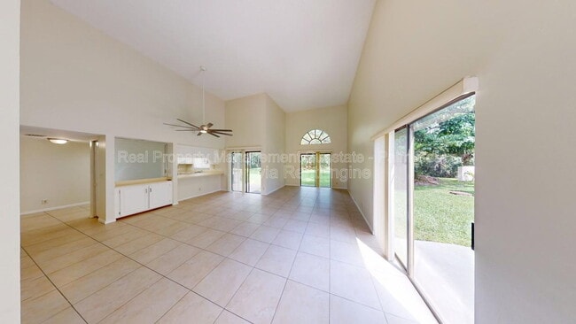 3149 Kingswood Terrace in Boca Raton, FL - Building Photo - Building Photo
