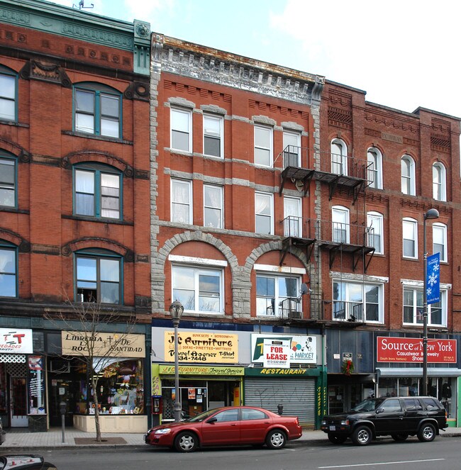 366 High St