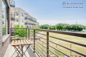 1401 Art Dilly Dr. in Austin, TX - Foto de edificio - Building Photo