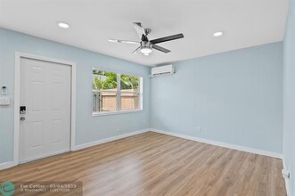 1464 N Dixie Hwy in Fort Lauderdale, FL - Building Photo - Building Photo