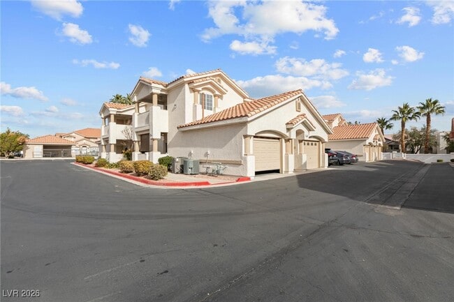3327 Erva St in Las Vegas, NV - Building Photo - Building Photo