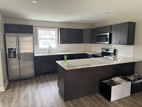 205 Lakeview Rd in Somerville, TN - Building Photo - Building Photo