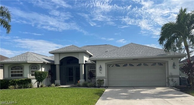 property at 322 SE 29th St