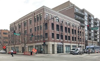 955 W Monroe St in Chicago, IL - Building Photo