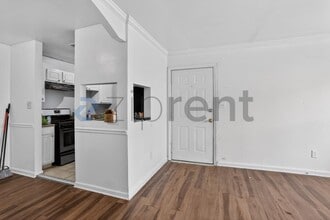 1212 Utoy Springs Rd SW in Atlanta, GA - Building Photo - Building Photo