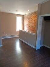 2222 S 15th St, Unit 3rd Floor in Philadelphia, PA - Foto de edificio - Building Photo