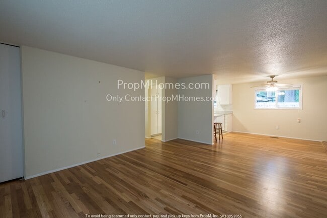 18767 Kristi Way in Lake Oswego, OR - Building Photo - Building Photo
