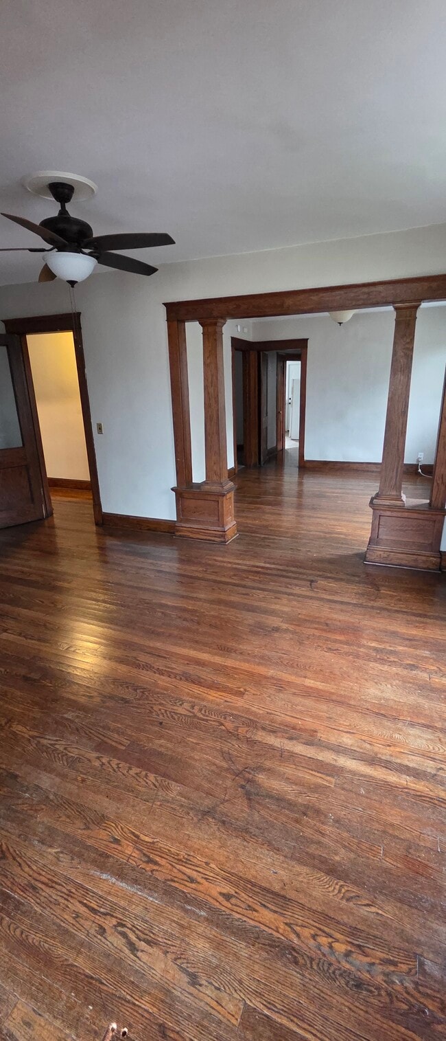 115 N Chambers St, Unit 115 Chambers Apt 4