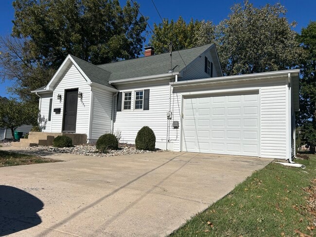 property at 237 N 2nd St