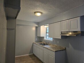 901 S Murray St in McKinney, TX - Building Photo - Building Photo