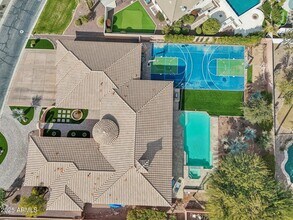 351 N Cloverfield Cir in Litchfield Park, AZ - Building Photo - Building Photo