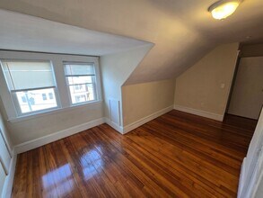 8-10 Howard St in Haverhill, MA - Building Photo - Building Photo