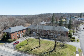 Glenview Apartments in Woburn, MA - Building Photo - Primary Photo