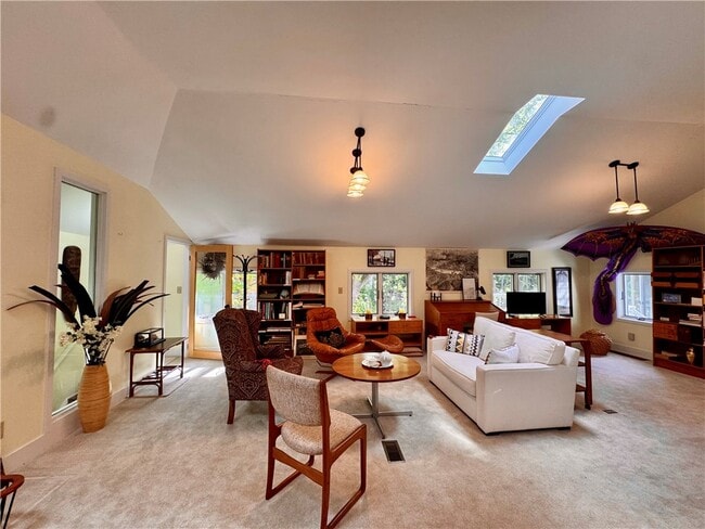 333 Colebrook Dr in Rochester, NY - Building Photo - Building Photo