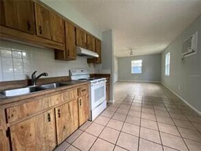 1408 Spencer Ct in Plant City, FL - Building Photo - Building Photo