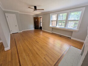 7145 Tulane Ave in University City, MO - Building Photo - Building Photo
