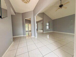 1214 St Patrick Dr in Laredo, TX - Building Photo - Building Photo