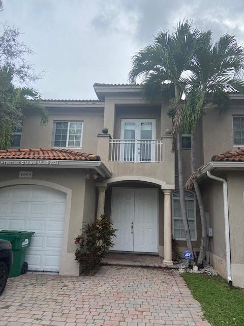 7869 SW 120th Ave in Kendall, FL - Foto de edificio - Building Photo