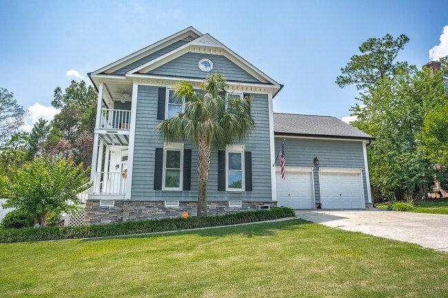 property at 3 Stagbriar