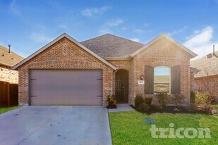 2019 Clear Br Wy in Royse City, TX - Building Photo