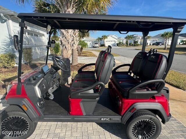 767 Jollymon Way in Daytona Beach, FL - Foto de edificio - Building Photo