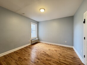 44 Linden Ave, Unit 5 in East Orange, NJ - Building Photo - Building Photo