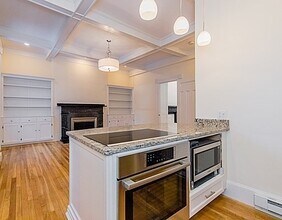 9 Temple St in Boston, MA - Building Photo - Building Photo