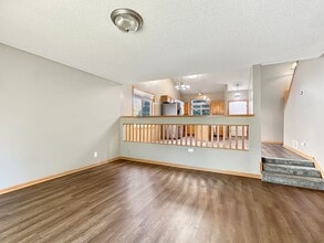 1556 Chartreux Ave in Shakopee, MN - Building Photo - Building Photo