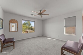 18 W Monte Cristo Dr in Wickenburg, AZ - Building Photo - Building Photo