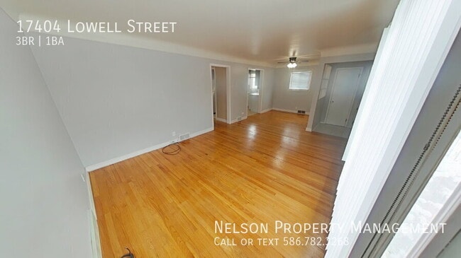 17404 Lowell St in Roseville, MI - Building Photo - Building Photo