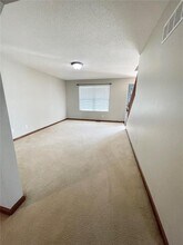 1428 Keck Ridge Dr in O'Fallon, IL - Foto de edificio - Building Photo