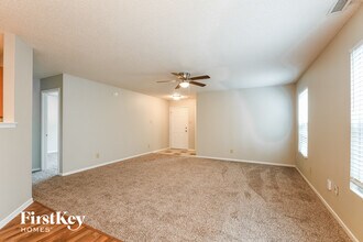 12184 Maize Dr in Noblesville, IN - Building Photo - Building Photo